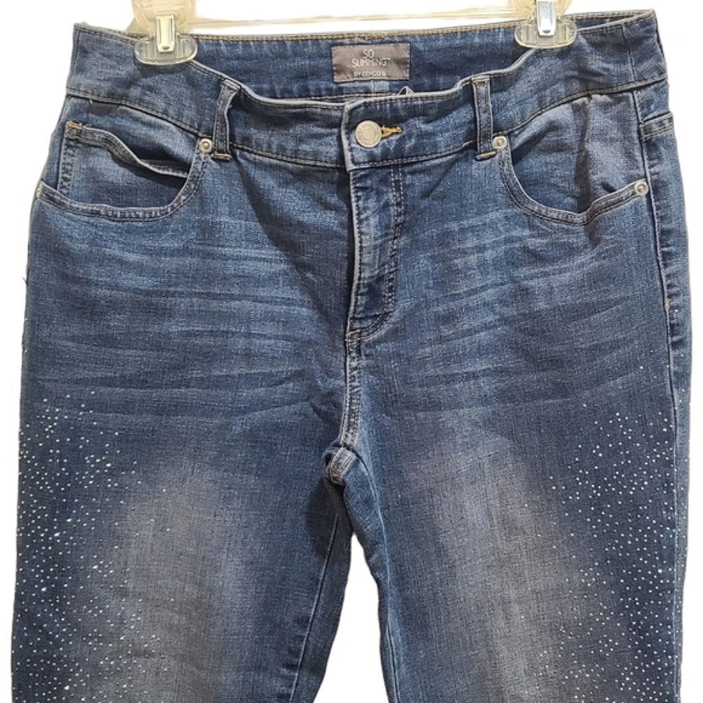 Chico's Women's So Slimming Scattered Embellished Straight Leg Jeans Size 1.5 - Picture 9 of 10